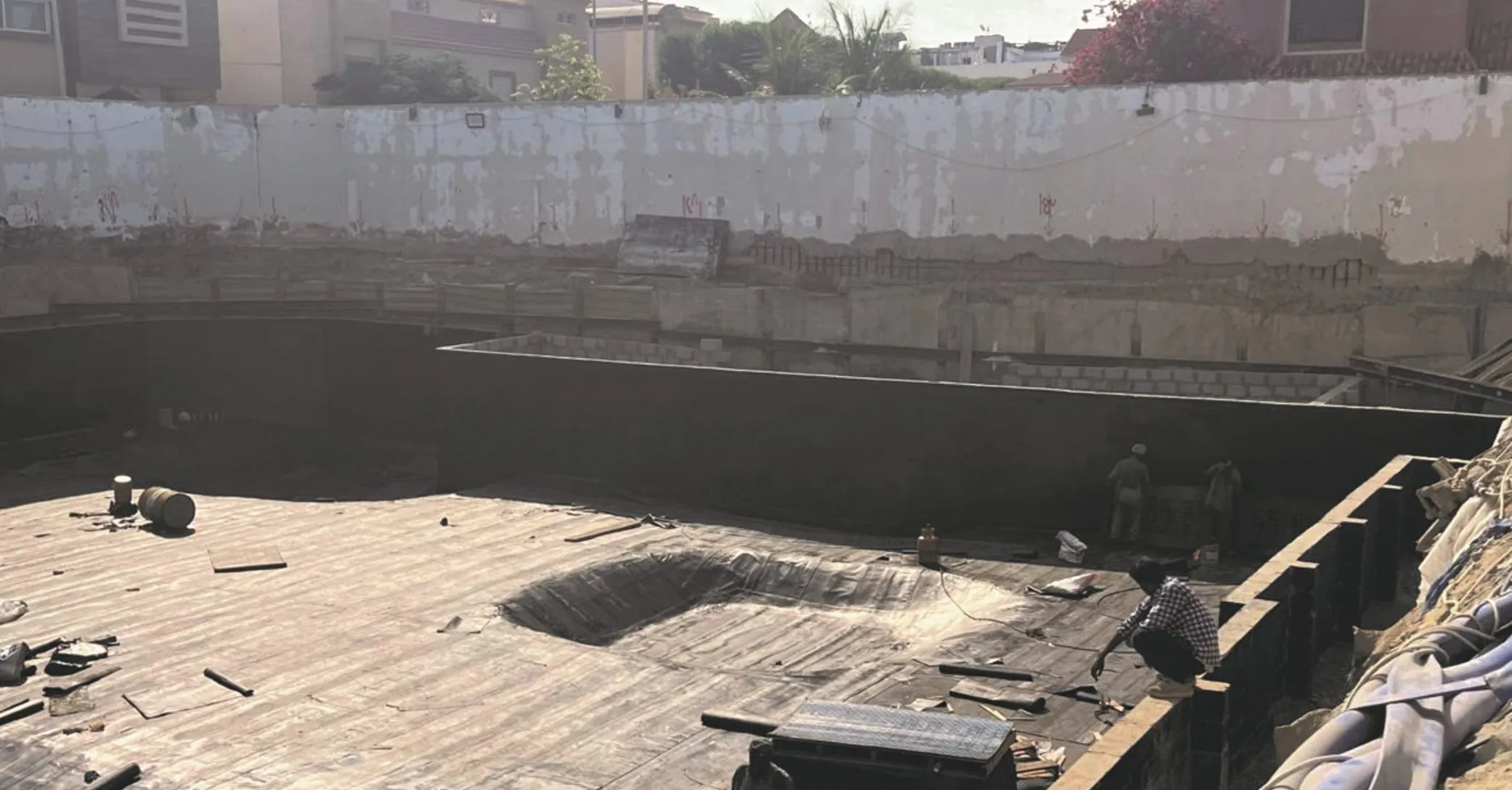 العزل وطبقة الإحلال — من أعمال روائع البناء الجديدة في جدة (7)
